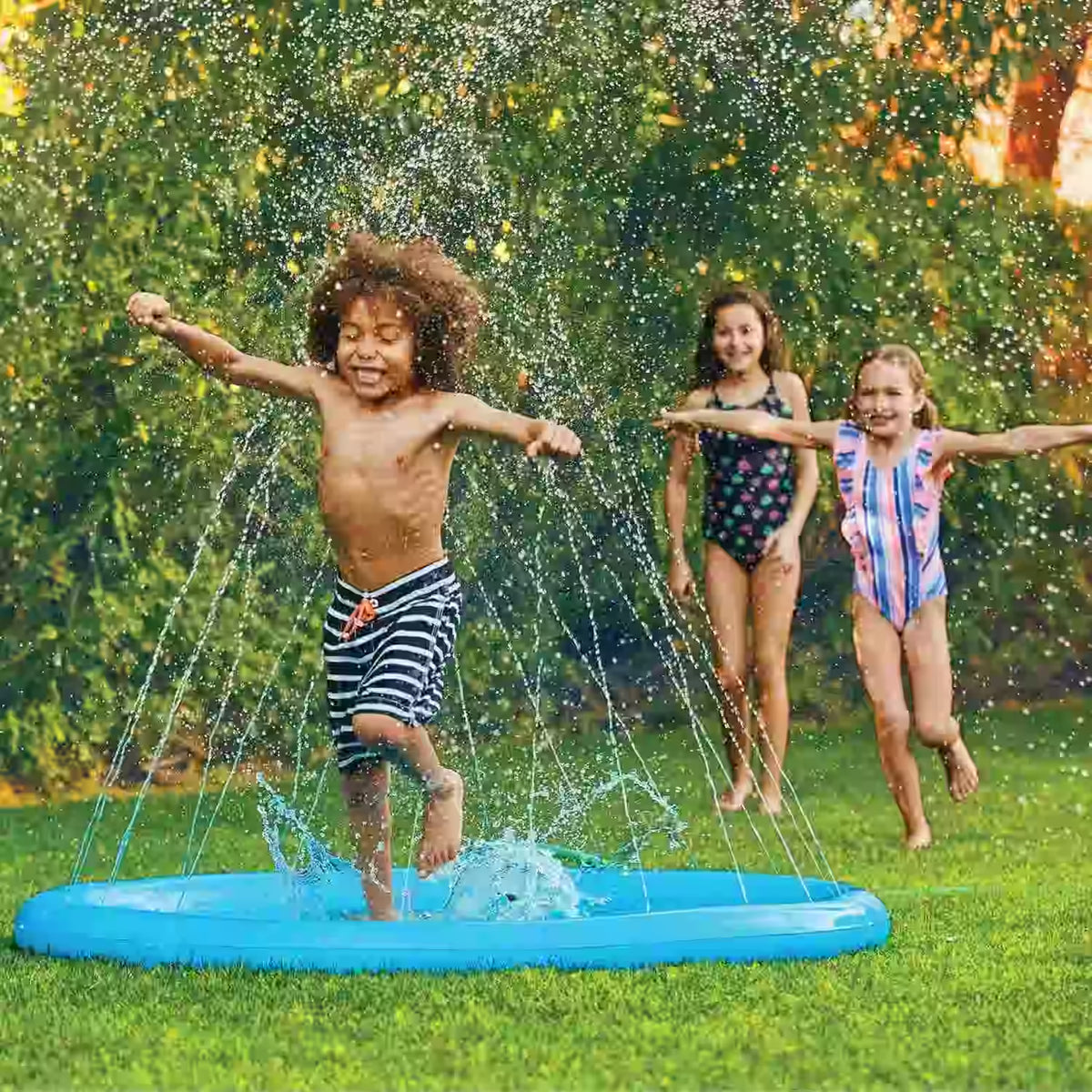 Alfombra de Agua Interactiva - Diversión y frescura para niños y perros todo el verano